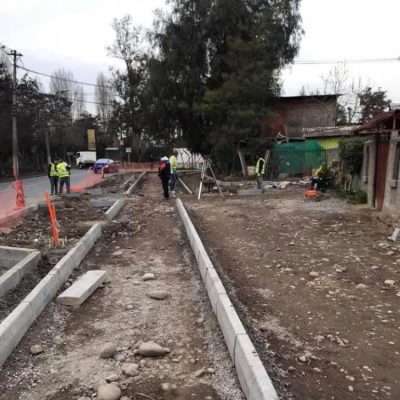 Movimiento de Tierra, Asfalto y Hormigon en Plazoleta Isla de Maipo2